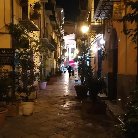 Daire Fra La Citta Storica E Quella Ottocentesca *